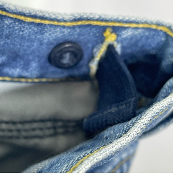 Wrangler Jeans Boys 12 Reg. Adjustable Waist. Excellent condition. Wear on hem. - Picture 7 of 8